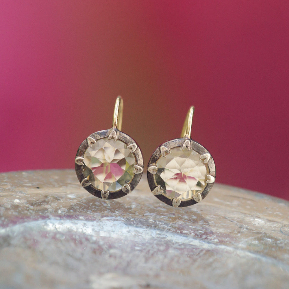 Lumi Earrings - Green Amethyst
