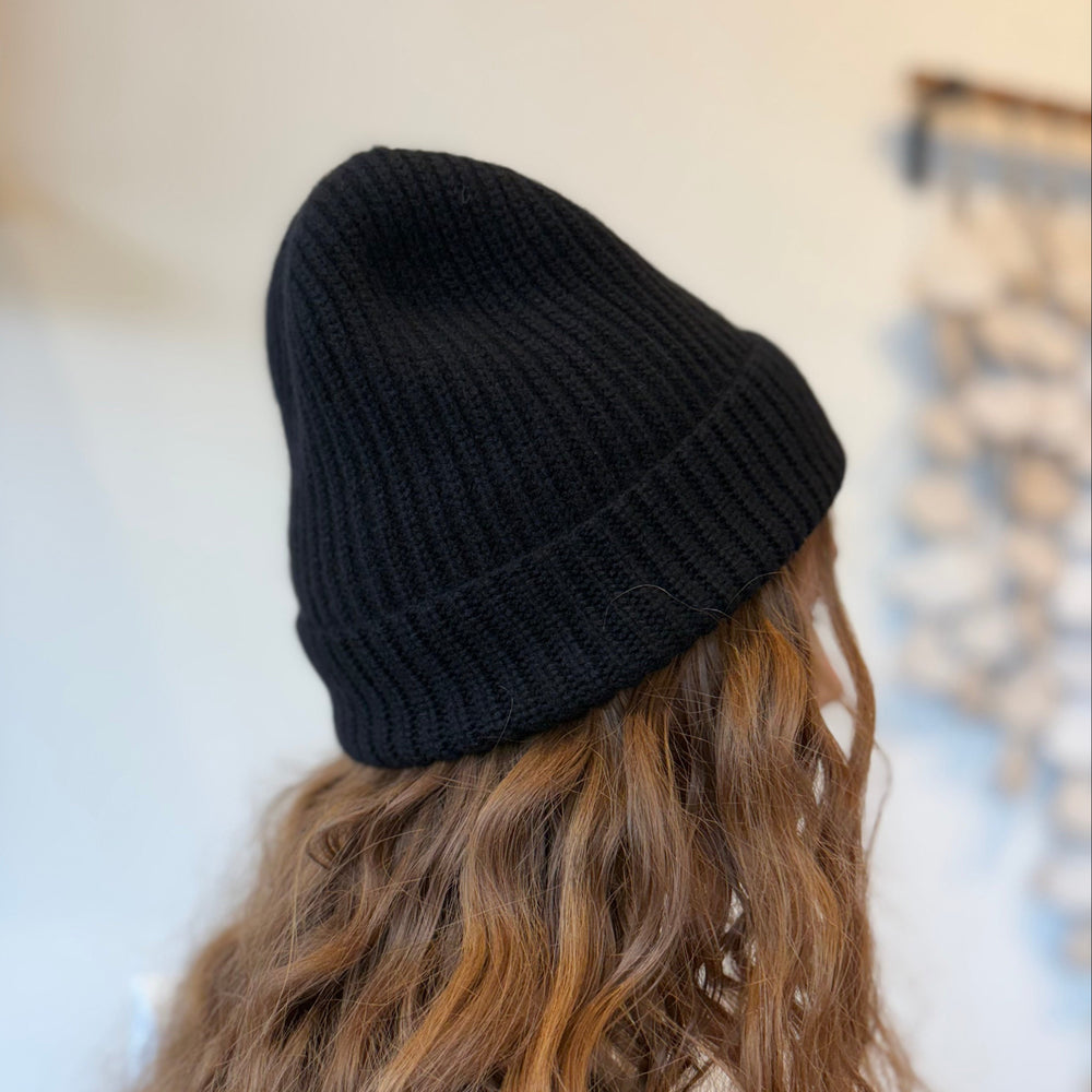 Cashmere Beanie - Black