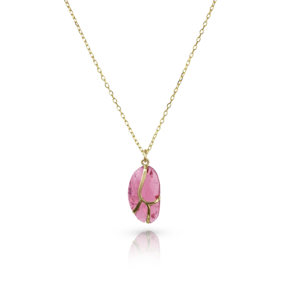 
            
                Load image into Gallery viewer, Pink Tourmaline Butterfly Necklace
            
        