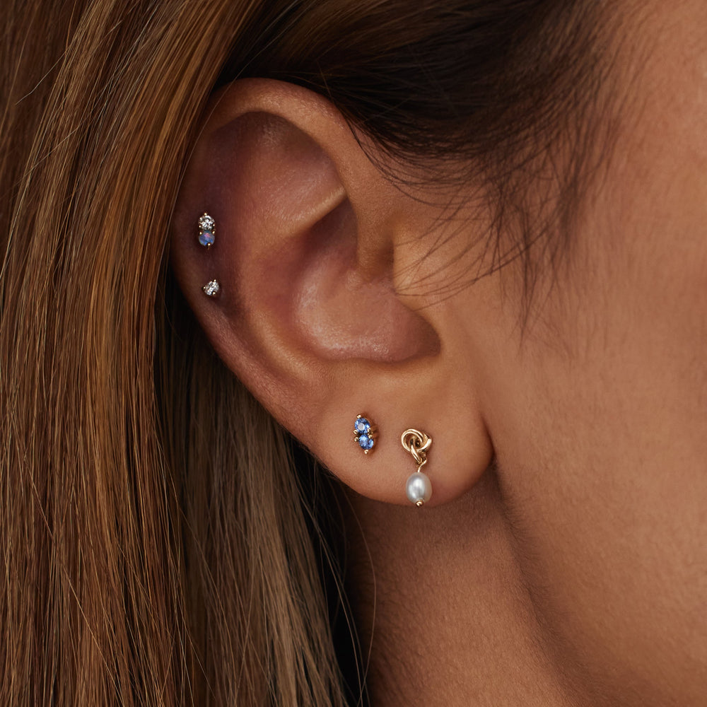 Little Ode Pearl Earrings