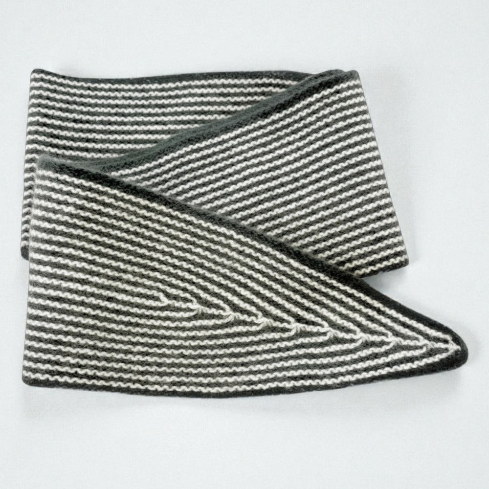 Ribbed Cashmere Spindle Scarf - Green/Cream