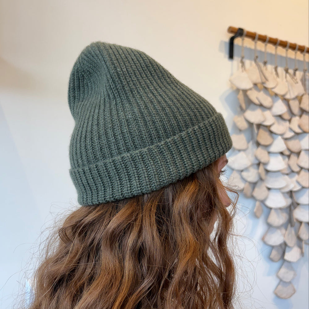 Cashmere Beanie - Olive
