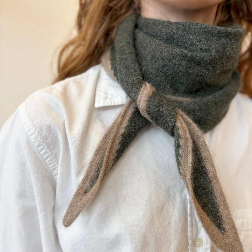 Austen Neck Scarf - Green