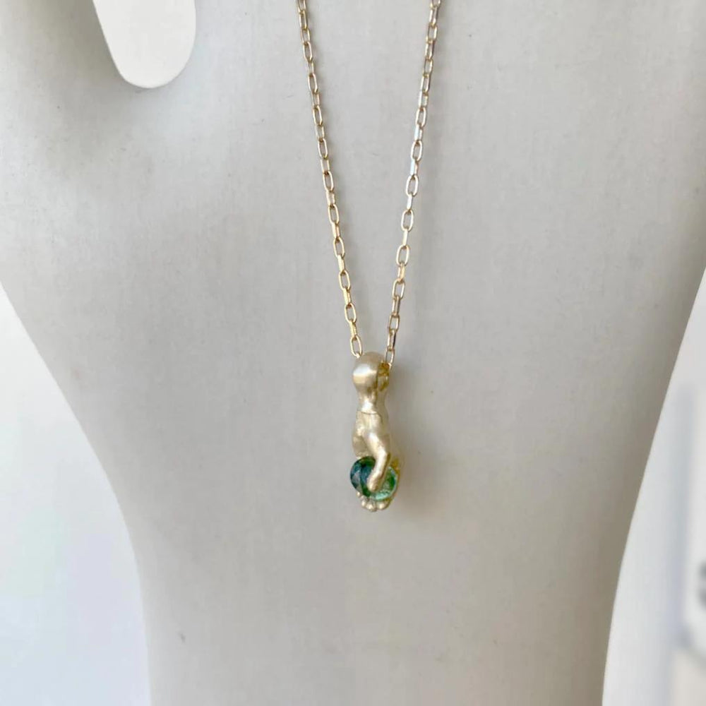 Green Oval Sapphire Hand Necklace