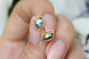 
            
                Load image into Gallery viewer, Abalone Pearl Studs
            
        