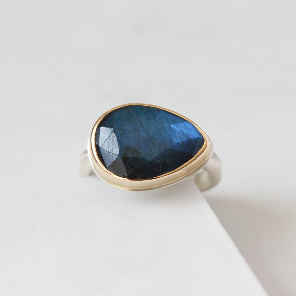 Labradorite Ring