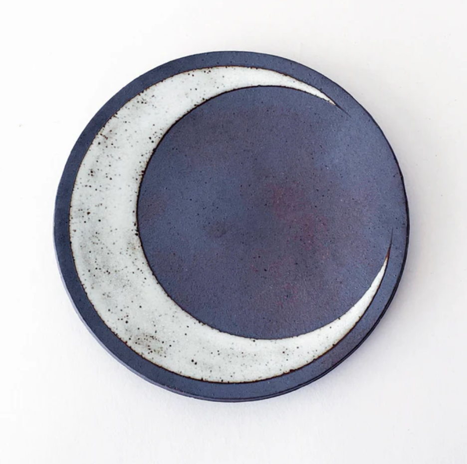 Crescent Stoneware Dish - Tucker