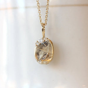 
            
                Load image into Gallery viewer, Bird Pendant with Diamonds
            
        