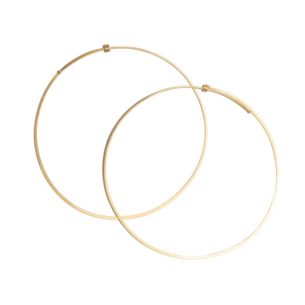 
            
                Load image into Gallery viewer, Carla Caruso Large 14k Round Hoop Earrings
            
        