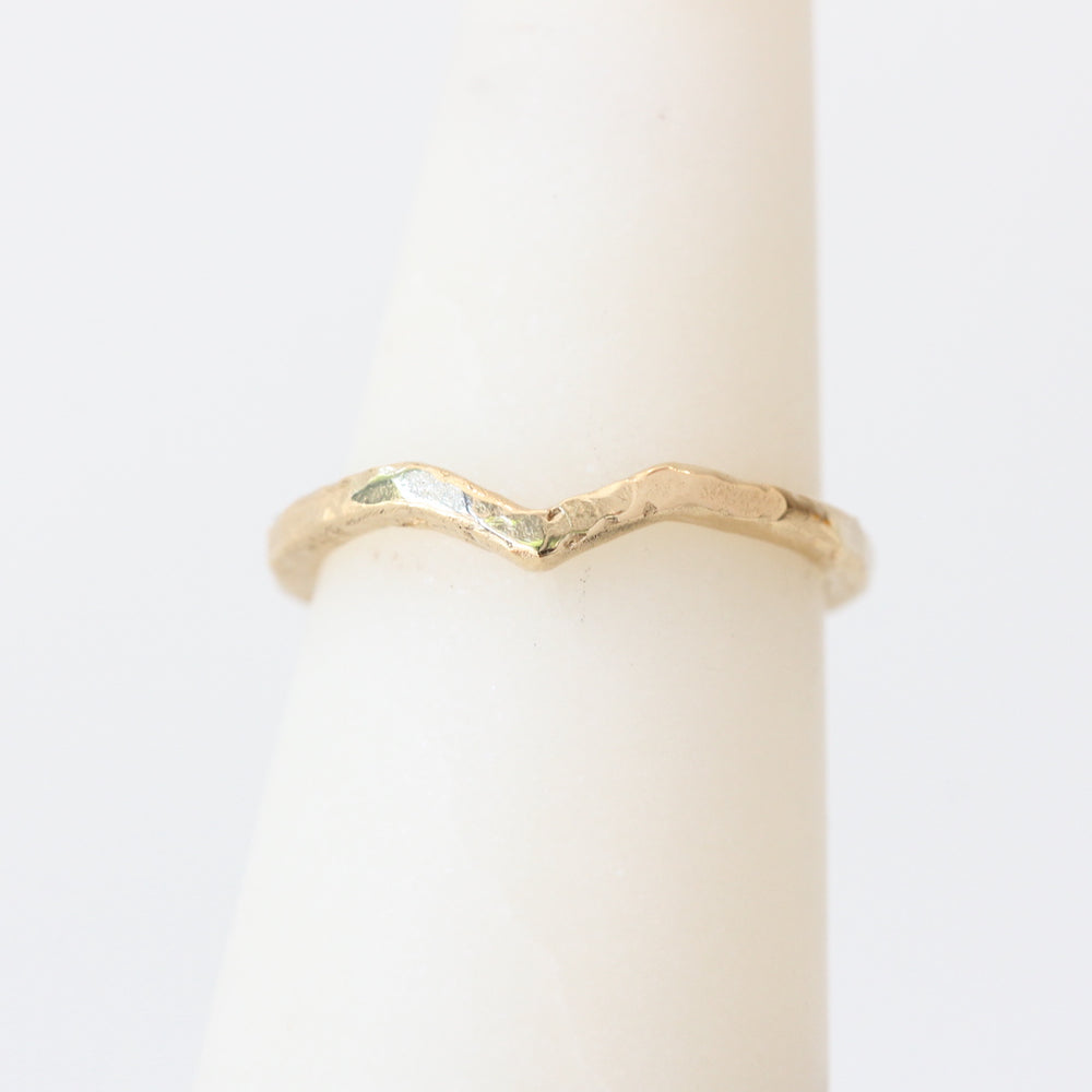 
            
                Load image into Gallery viewer, Ellis Mhairi Cameron Gold V Ring 
            
        