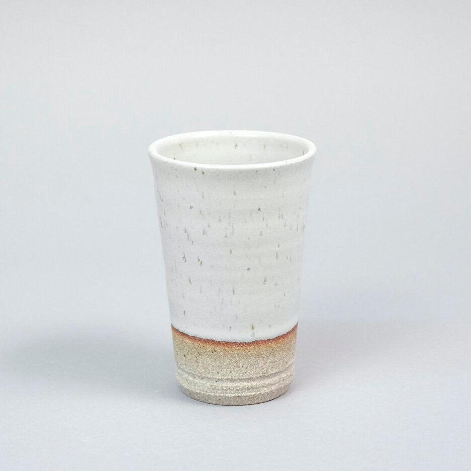 
            
                Load image into Gallery viewer, Hanselmann Pottery pint glass
            
        