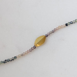 
            
                Load image into Gallery viewer, Margaret Solow Ombre Beads and 18K Yellow Gold Bracelet
            
        