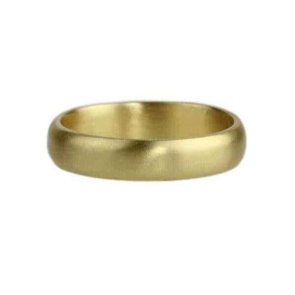 Sarah McGuire 4mm Band in yellow gold